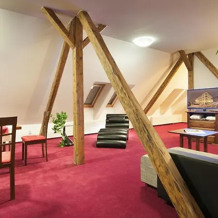 Brioni Boutique 4* オストラヴァ