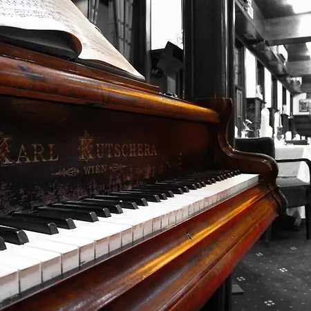 Hotel Brioni Boutique 4* 4*