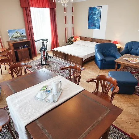 Brioni Boutique 4* 4* オストラヴァ