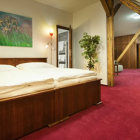 Brioni Boutique 4* 4* オストラヴァ