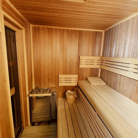 Brioni Boutique 4* オストラヴァ