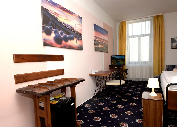 Brioni Boutique 4* 4* Οστράβα